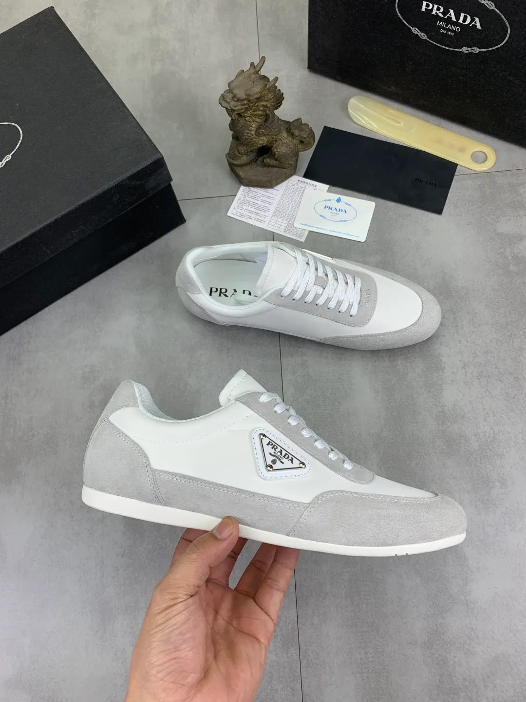 Men's Men's Shoes💰P440💰[New Style] The latest classic model of high-quality PRADA breathable and comfortable men's shoes has been launched on the official website in 1:1 reproduction, synchronized in Hong Kong counters and on the same catwalk; all made of calfskin with breathable mesh fabric ➕Imported soft and comfortable sheep Leather lining, 🍡🍡original 1:1 rubber outsole, non-slip and wear-resistant; comfortable to wear, attractive style, fine workmanship, and simple and neat shoe last, showing a man's courage and toughness, 👍size 38 to 44; 4️⃣colors🉑️ to choose from
